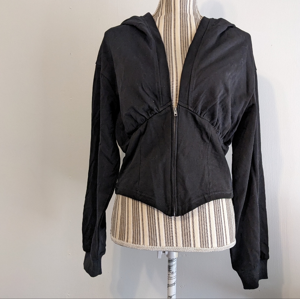 Cider Black fitted zip front hoodie nwt